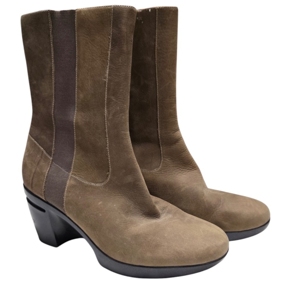 COLE HAAN AIR SARA BROWN NUBUCK LEATHER BOOTS